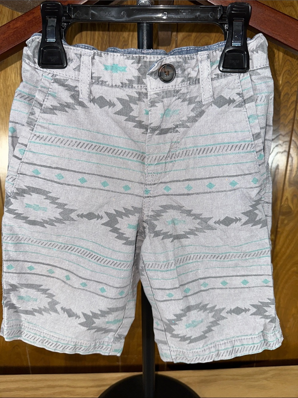 đVintage Cherokee Gray Shorts with Teal Aztec Pattern. D402